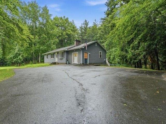 house with 3 bedroom, Sunderland MA ES104410512