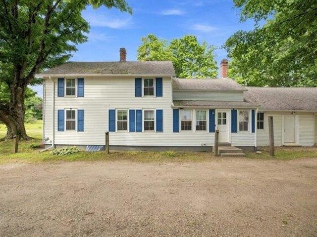 house with 3 bedroom, Sunderland MA ES105400465