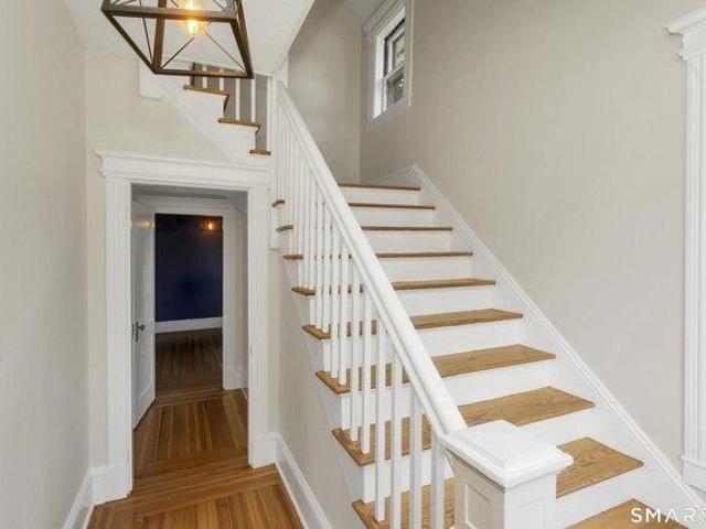 house with 3 bedroom, Suffield CT ES104606124