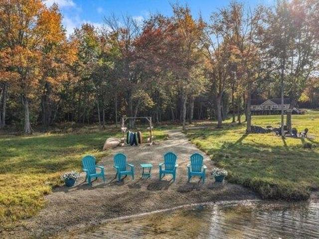 house with 3 bedroom, Surry ME ES105929528