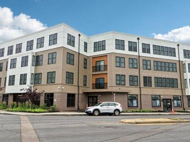 house with 48 bedroom, Boston MA ES105911134