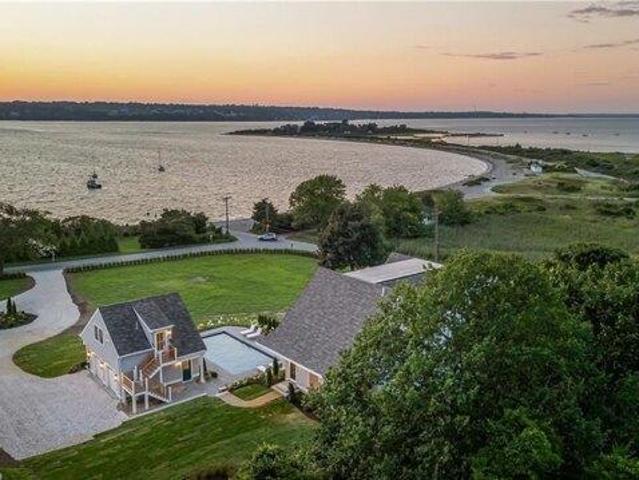 house with 4 bedroom, Tiverton RI ES105496312