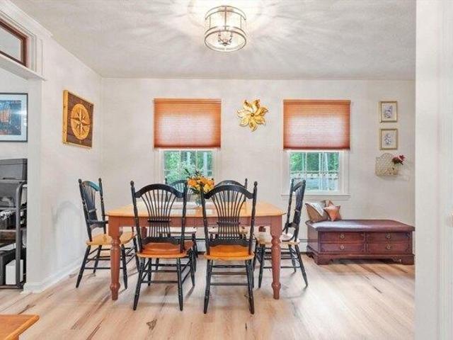 house with 4 bedroom, Townsend MA ES104192398