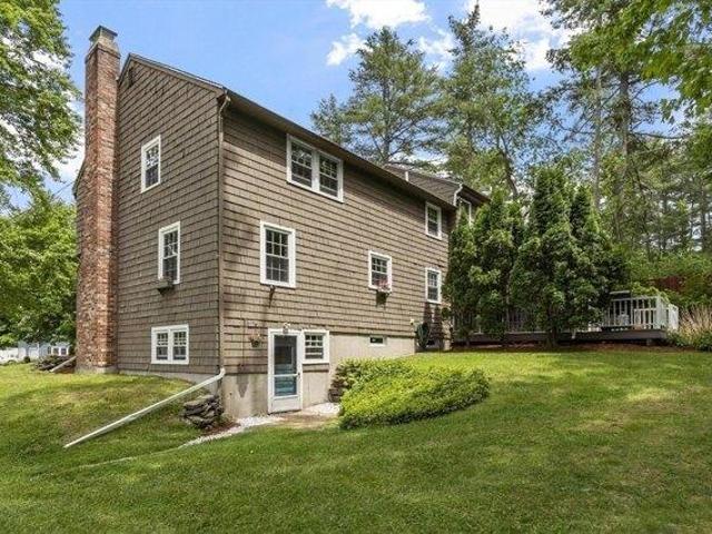 house with 4 bedroom, Townsend MA ES104296528