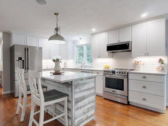 house with 4 bedroom, Townsend MA ES105401739