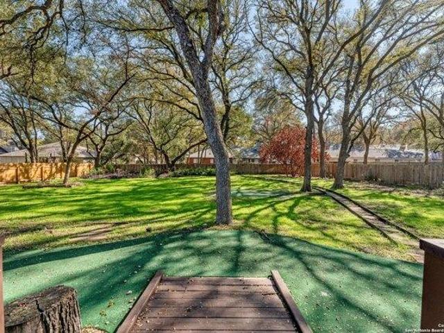 house with 4 bedroom, Universal City TX DS103501671