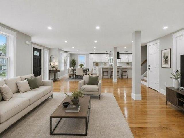 house with 4 bedroom, Upton MA ES105588474