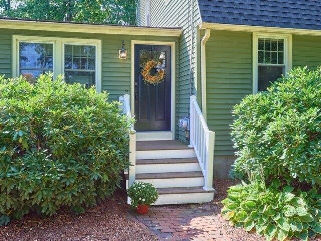 house with 4 bedroom, Upton MA ES105590117