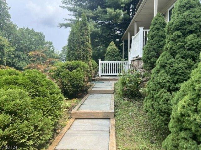house with 4 bedroom, Vernon NJ ES105192805