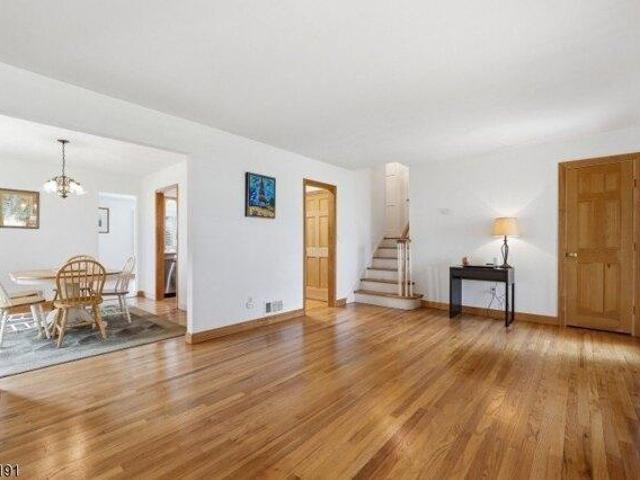 house with 4 bedroom, Verona NJ ES105722678