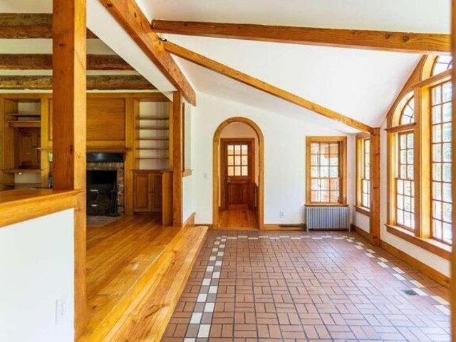 house with 4 bedroom, Vershire VT ES105557546