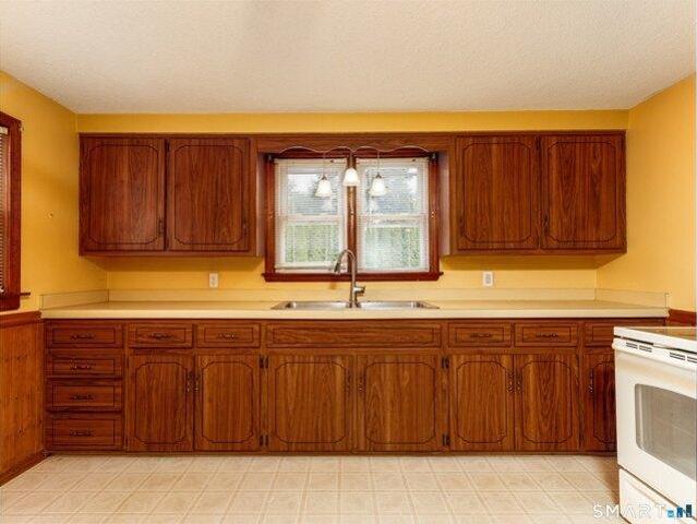 house with 4 bedroom, Wallingford CT ES105440068