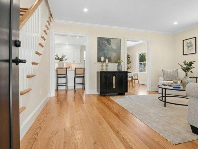 house with 4 bedroom, Walpole MA ES105535204