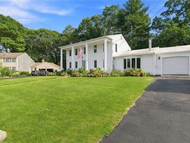 house with 4 bedroom, Warwick RI ES105426865