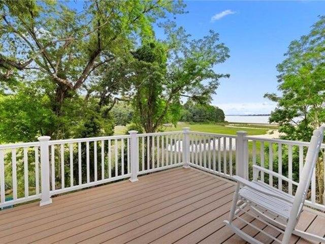 house with 4 bedroom, Warwick RI ES105440177