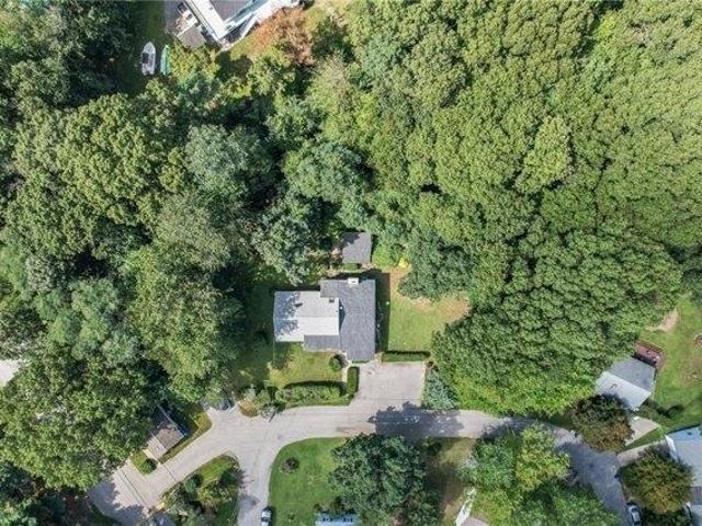 house with 4 bedroom, Warwick RI ES105586949