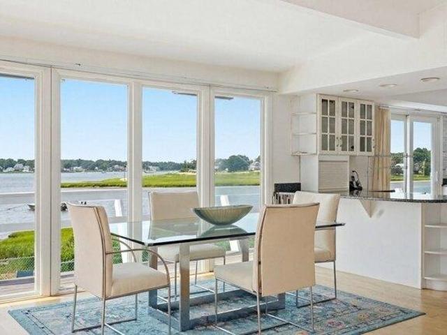 house with 4 bedroom, Wareham MA ES105442825
