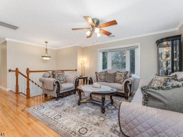 house with 4 bedroom, Washington NJ ES105318603