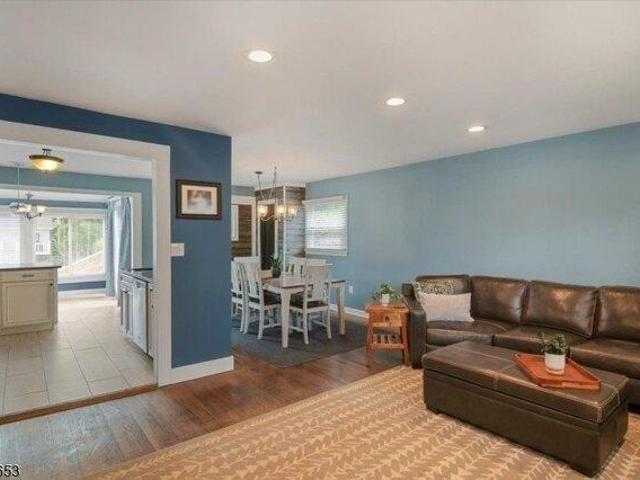 house with 4 bedroom, Washington NJ ES105319647