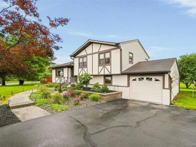 house with 4 bedroom, Washingtonville NY ES105293821