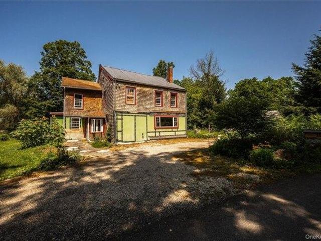 house with 4 bedroom, Wassaic NY ES105289708