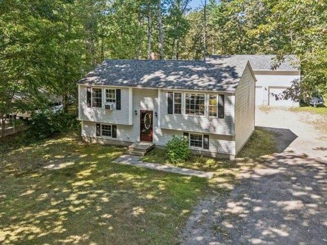 house with 4 bedroom, Waterboro ME ES105681666