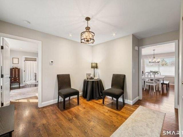 house with 4 bedroom, Watertown CT ES105514321