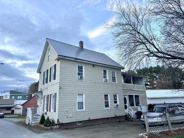 house with 4 bedroom, Waterville ME ES105536190
