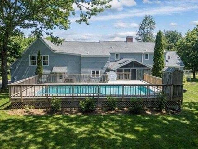 house with 4 bedroom, Waterville ME ES105801207