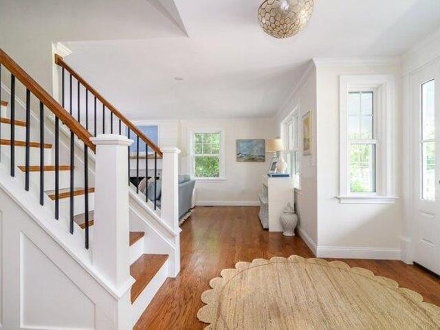 house with 4 bedroom, Wayland MA ES105513597