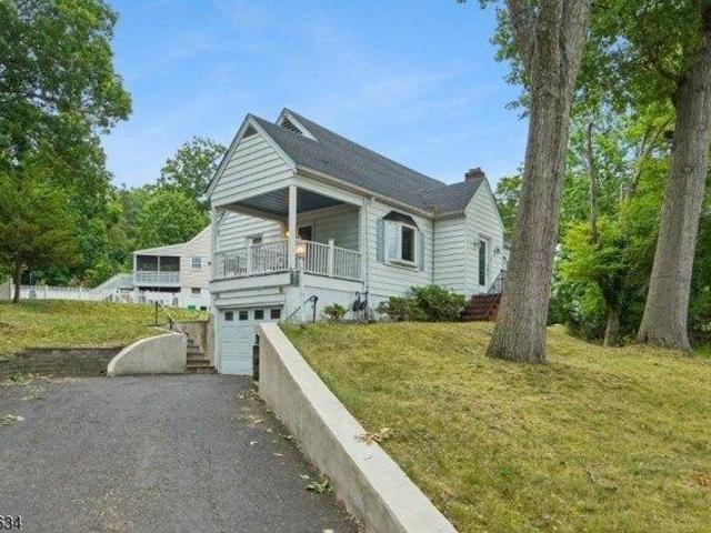 house with 4 bedroom, Wayne NJ ES105232837
