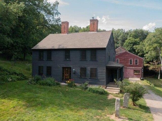 house with 4 bedroom, Weare NH ES105514237