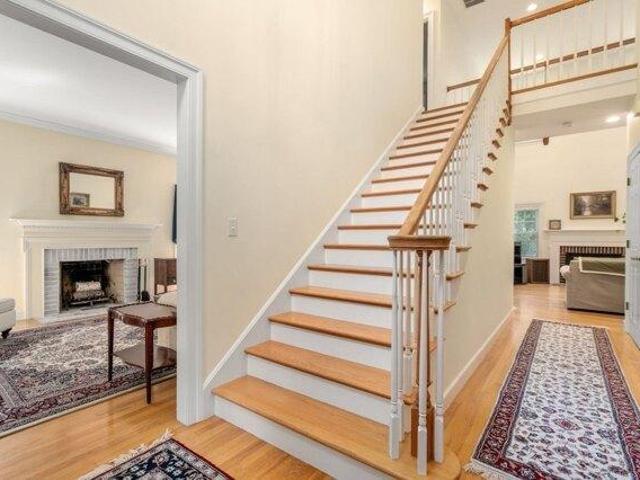 house with 4 bedroom, Wellesley MA ES105531895
