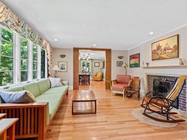 house with 4 bedroom, Wellesley MA ES105558908