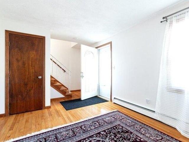 house with 4 bedroom, Wellesley MA ES105560212