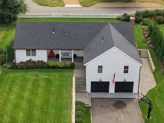 house with 4 bedroom, West Dennis MA ES106010956