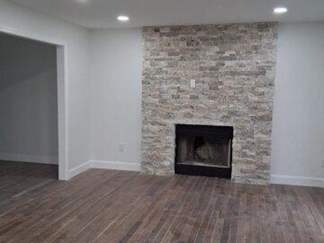 house with 4 bedroom, West Haven CT ES105438262