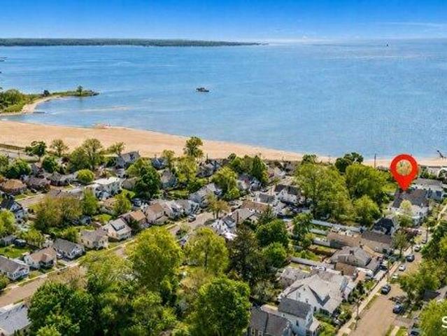 house with 4 bedroom, West Haven CT ES105442529