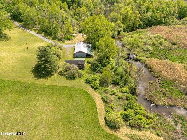 house with 4 bedroom, West Stockbridge MA ES104569822