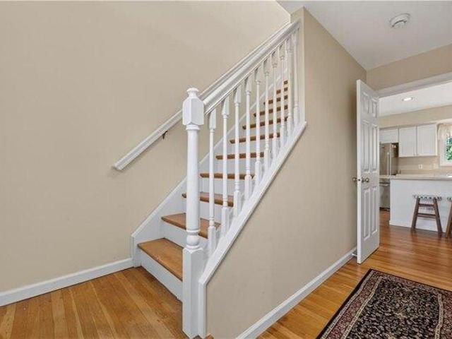 house with 4 bedroom, Westerly RI ES104946905