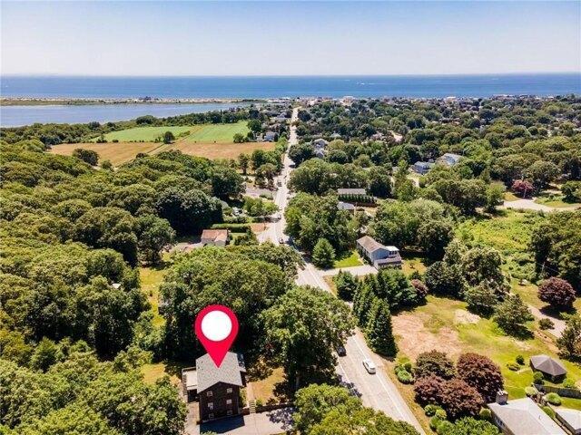 house with 4 bedroom, Westerly RI ES105475531