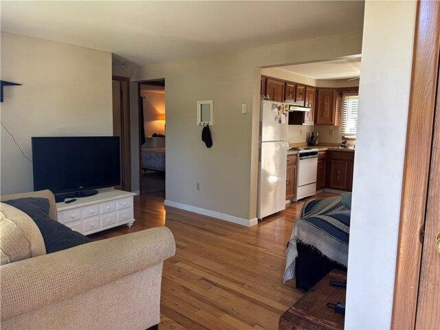 house with 4 bedroom, Westerly RI ES105477684