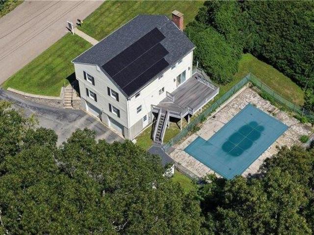 house with 4 bedroom, Westerly RI ES105587685