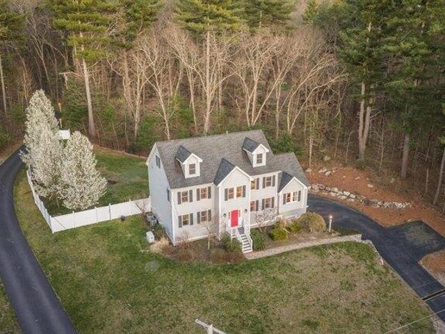 house with 4 bedroom, Westford MA DS104374115