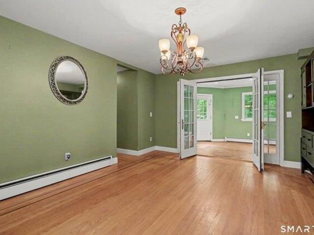 house with 4 bedroom, Weston CT ES104870336