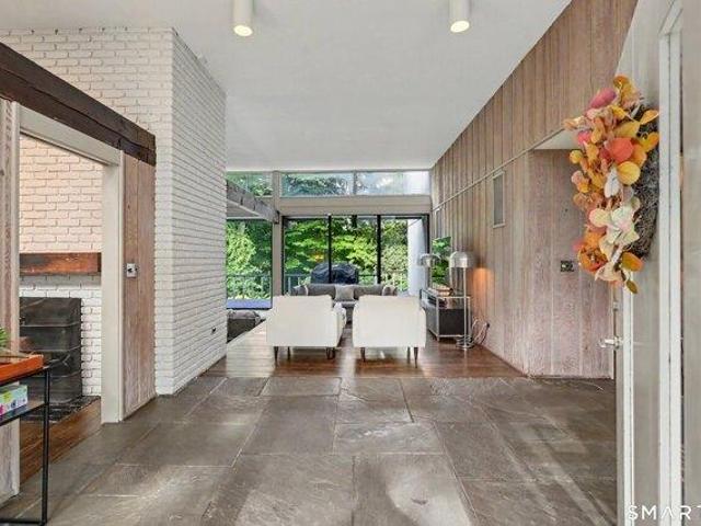 house with 4 bedroom, Weston CT ES105577720