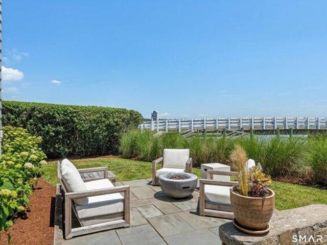 house with 4 bedroom, Westport CT ES105587810