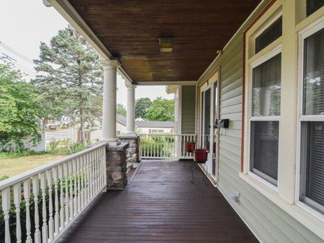 house with 4 bedroom, Westwood MA ES105548204