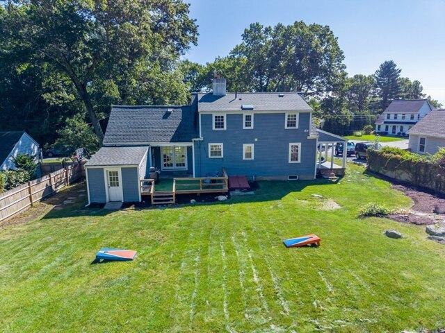 house with 4 bedroom, Westwood MA ES105577836