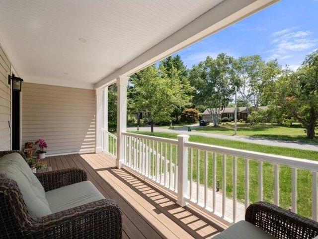 house with 4 bedroom, Westwood MA ES106050405